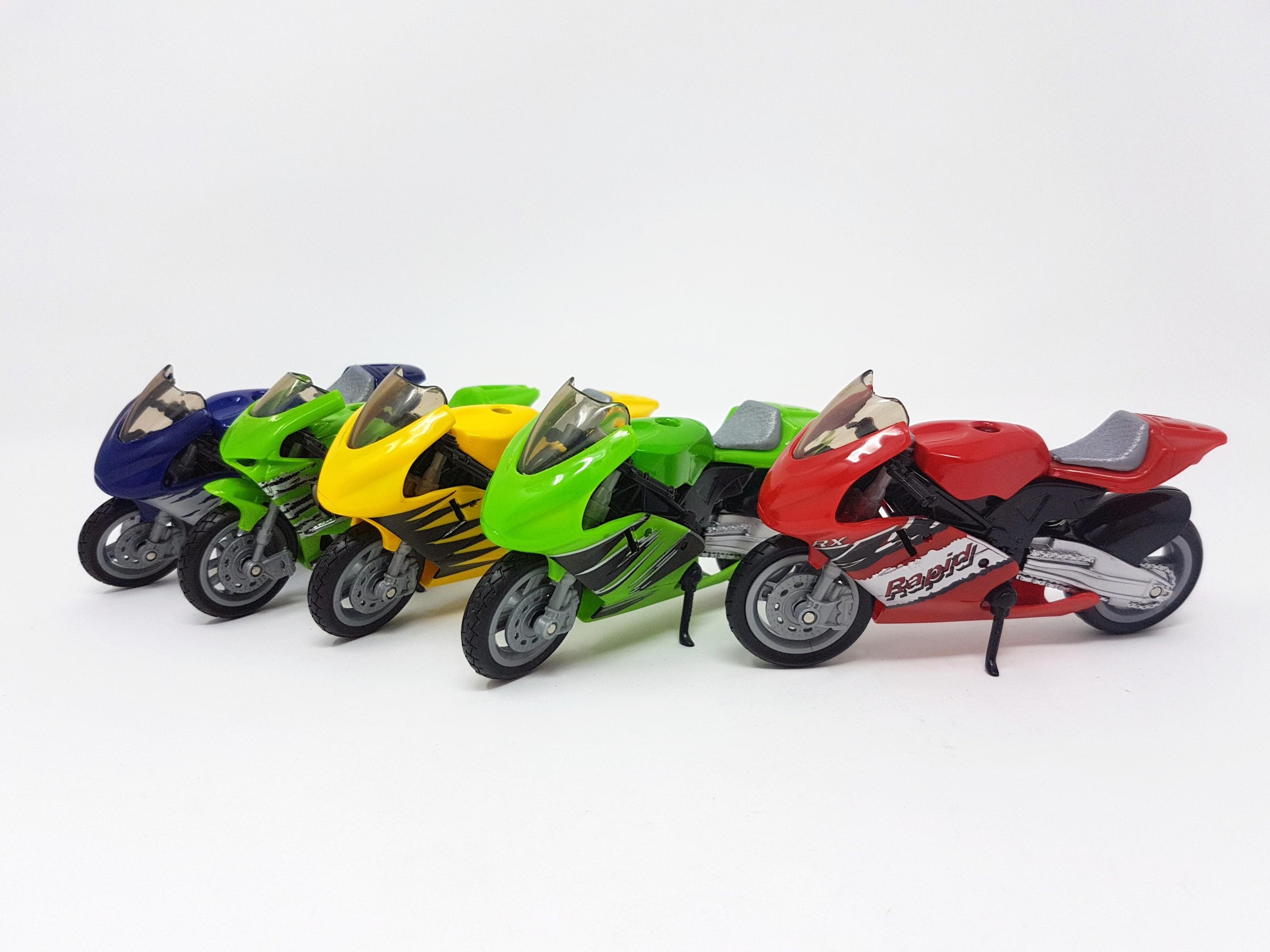 5 MOTOS CARRERAS