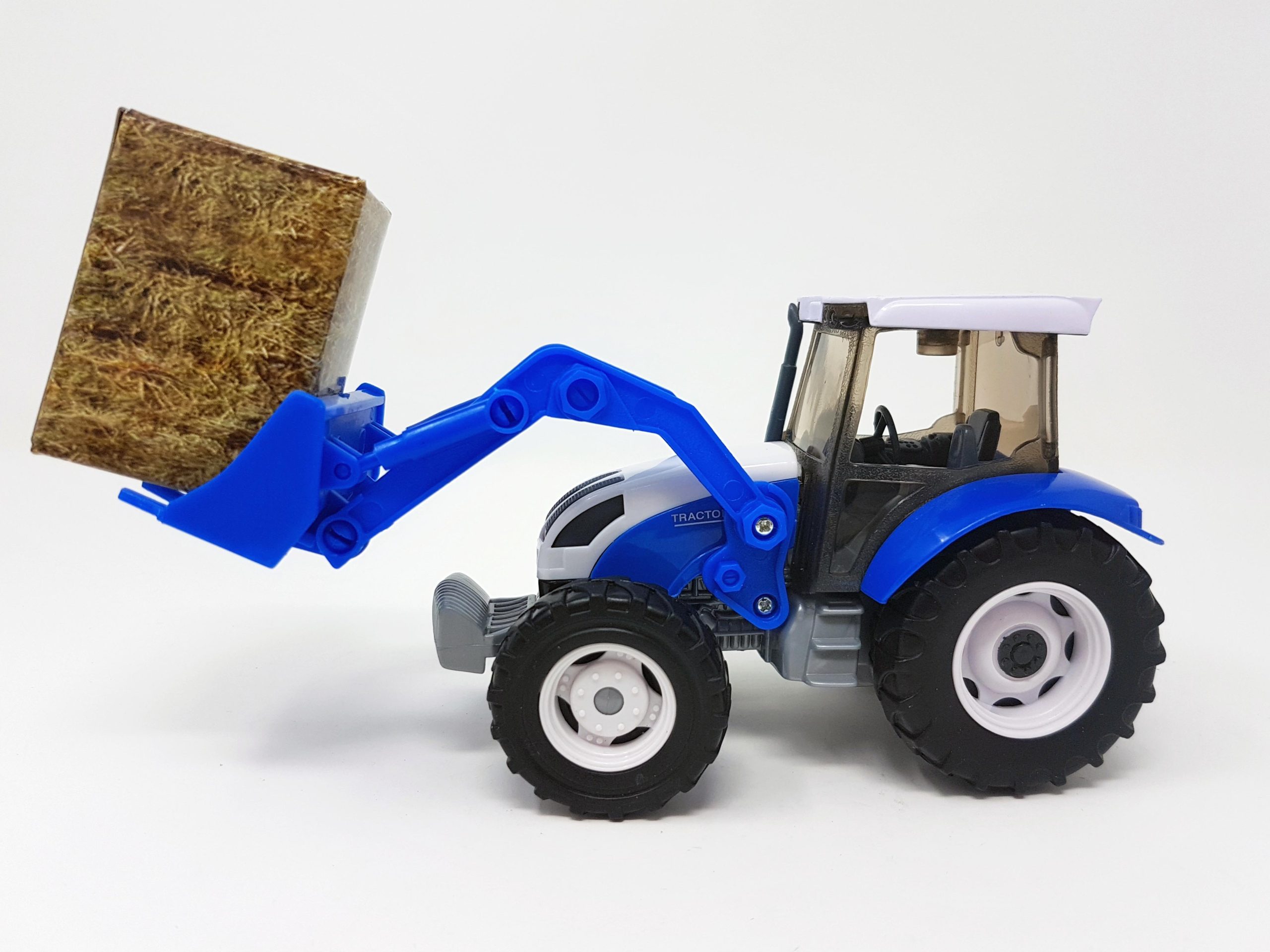 TRACTOR