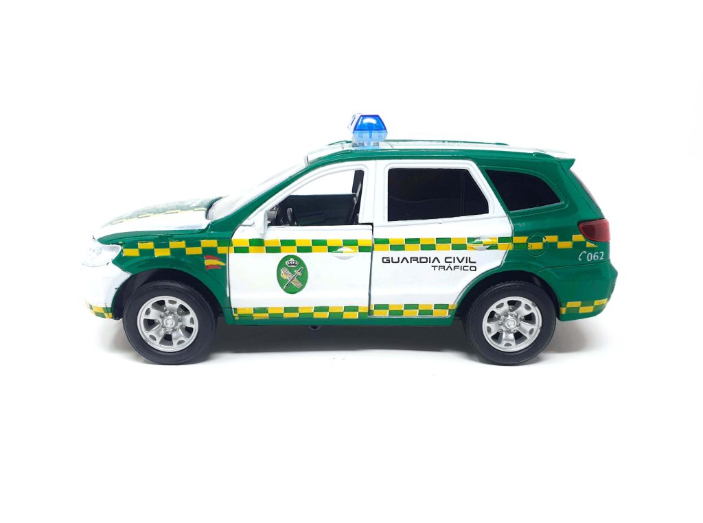 COCHE G.CIVIL