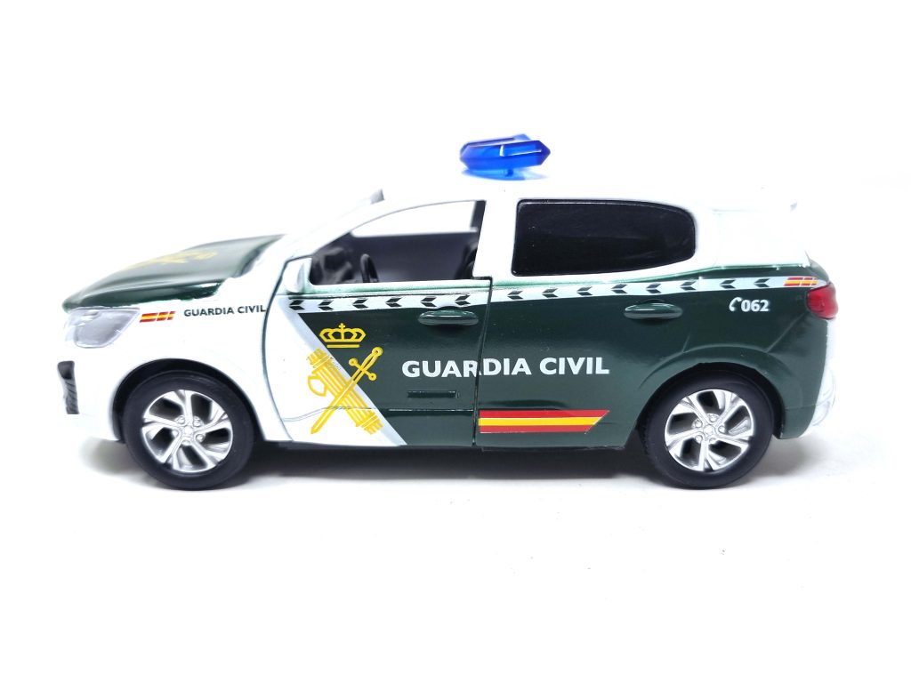 COCHE G.CIVIL