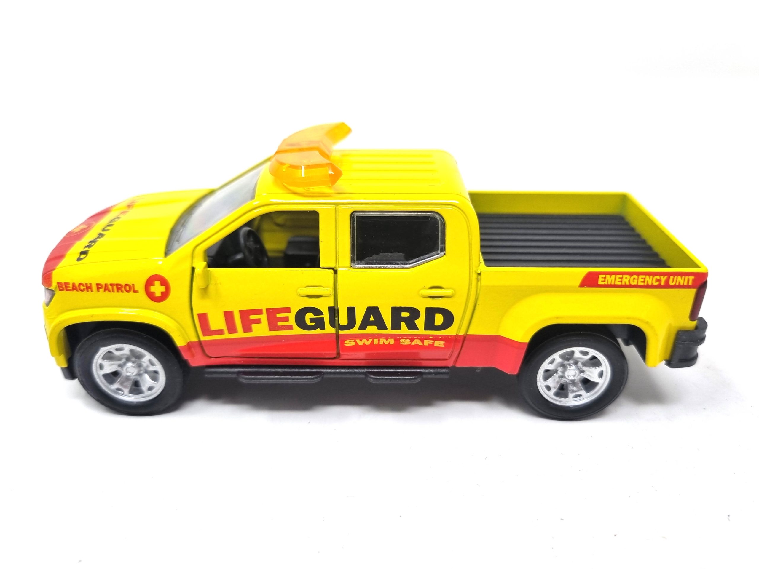 COCHE LIFEGUARD