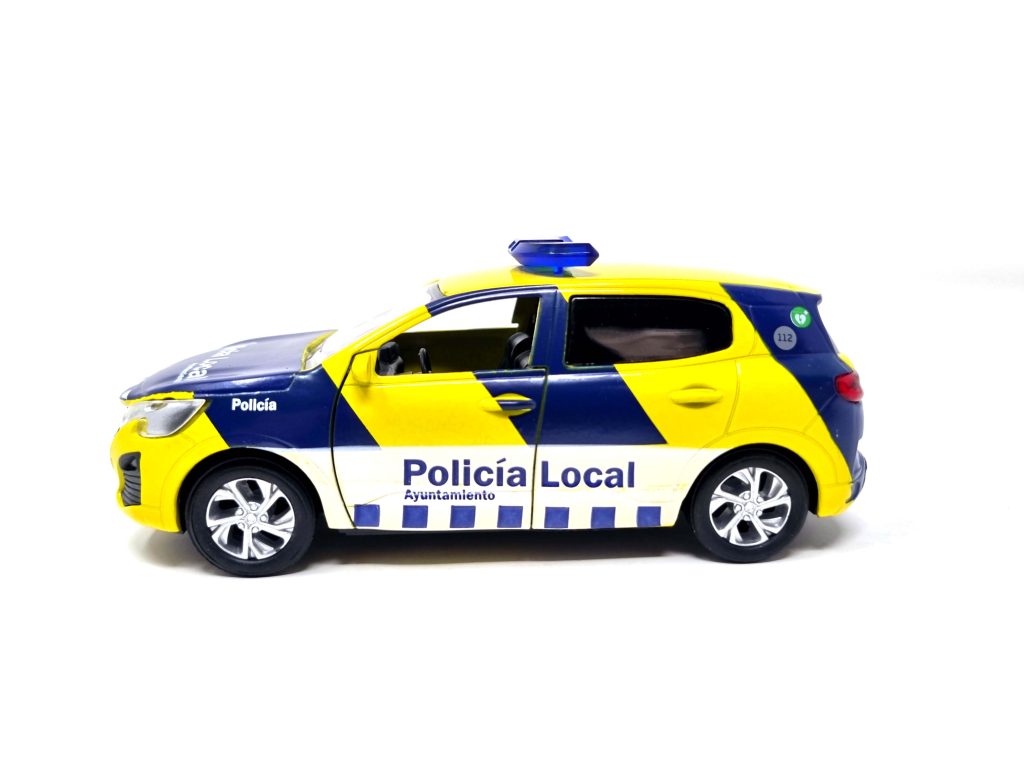 COCHE POL. LOCAL