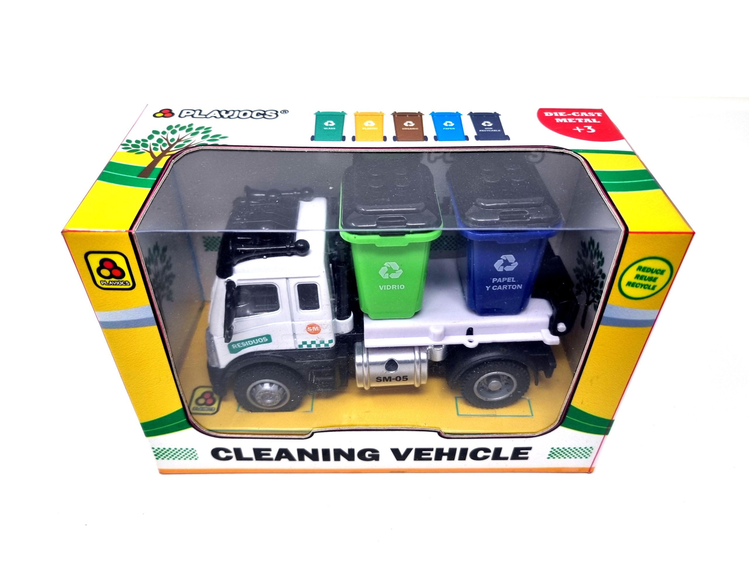 CLEANING VEHICLE